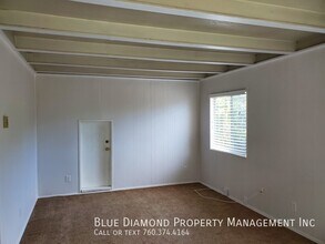 1435 Hygeia Ave in Encinitas, CA - Foto de edificio - Building Photo
