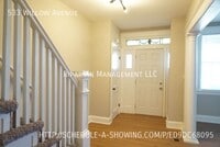 533 Willow Ave photo'