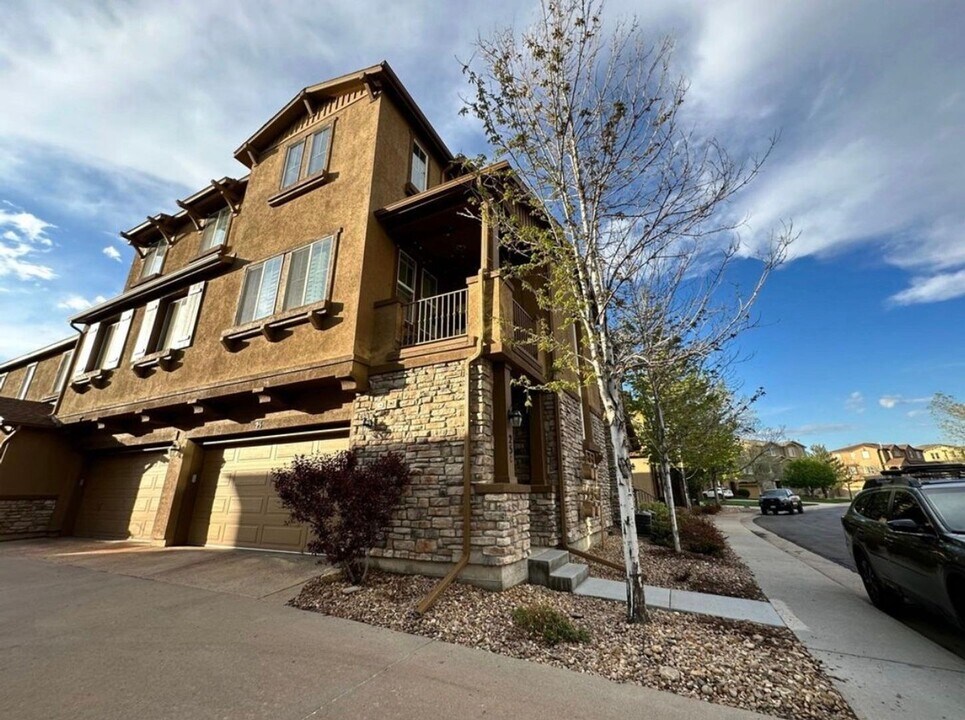 10585 Parkington Ln in Littleton, CO - Building Photo