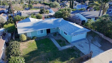 15148 Oro Grande St in Los Angeles, CA - Building Photo - Building Photo