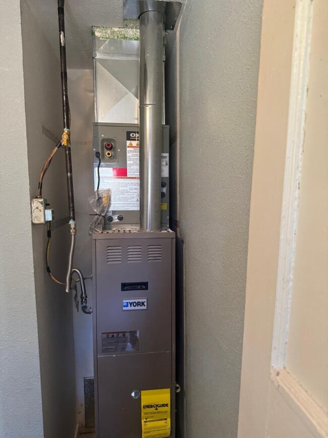 property at 3432 SE Bryant St