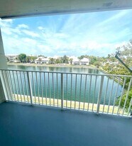 8260 SW 210th St in Cutler Bay, FL - Building Photo