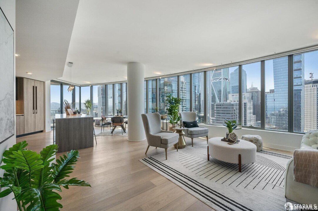 338 Main St in San Francisco, CA - Building Photo