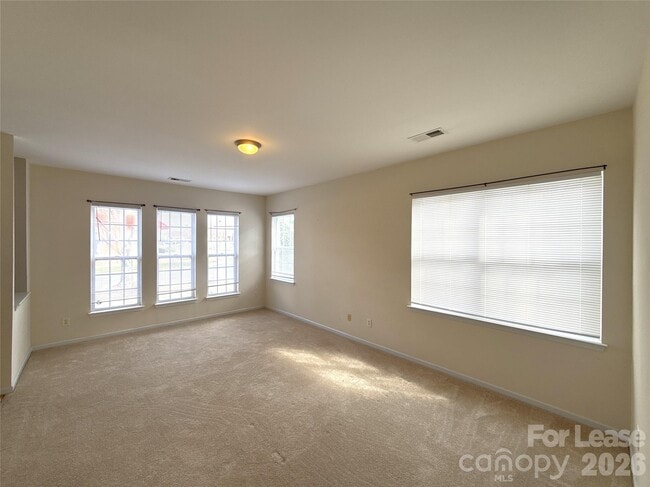 7023 Brighton Park Dr in Mint Hill, NC - Building Photo - Building Photo