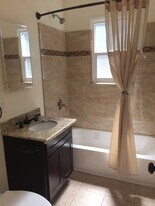 1833 S Curson Ave in Los Angeles, CA - Building Photo