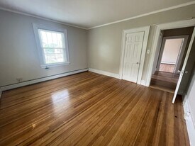 30 George St in Pittsfield, MA - Building Photo