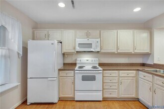 10016 Bellona Ct in Richmond, VA - Building Photo - Building Photo