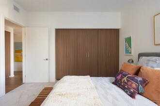 Frame Downtown Culver in Los Angeles, CA - Building Photo - Interior Photo