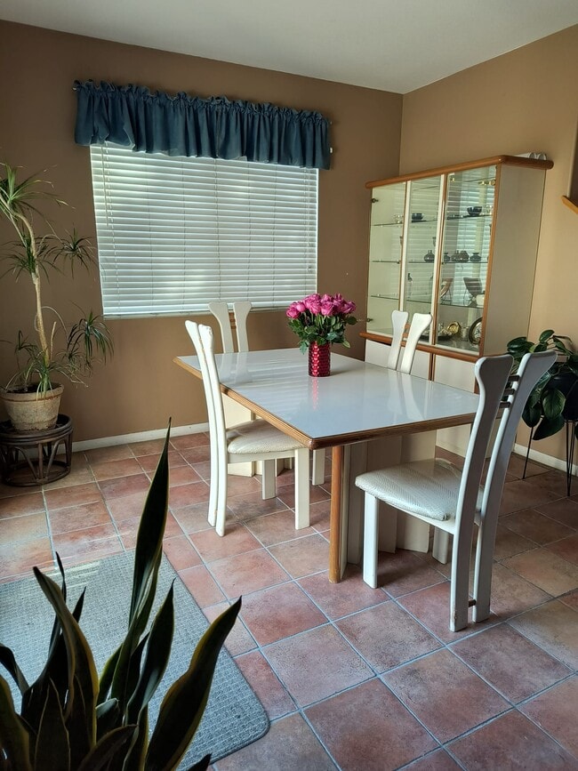 6288 Susana St in Chino, CA - Building Photo - Building Photo