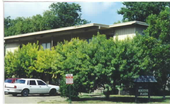 1125-1127 E 52nd St in Austin, TX - Foto de edificio - Building Photo