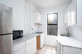 203 17th St in Brooklyn, NY - Building Photo - Building Photo