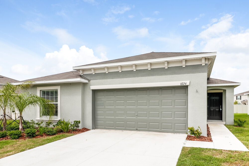 6724 Trent Creek Dr in Ruskin, FL - Foto de edificio