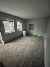 534 Milligan Ln in West Islip, NY - Building Photo - Building Photo