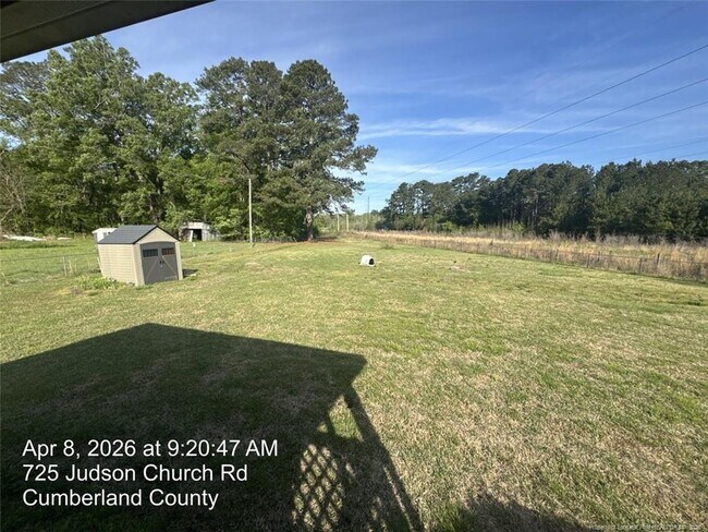 725 Judson Church Rd in Fayetteville, NC - Foto de edificio - Building Photo