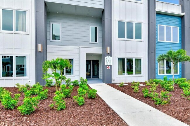 7770 Sandy Ridge Dr in Kissimmee, FL - Foto de edificio - Building Photo