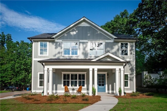 property at 629 Stokeswood Ave SE