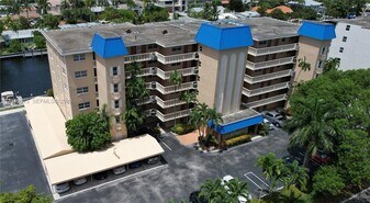1617 SE 15th St in Fort Lauderdale, FL - Building Photo