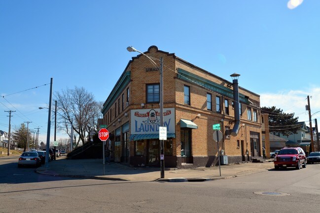 1047-1055 Linden Ave