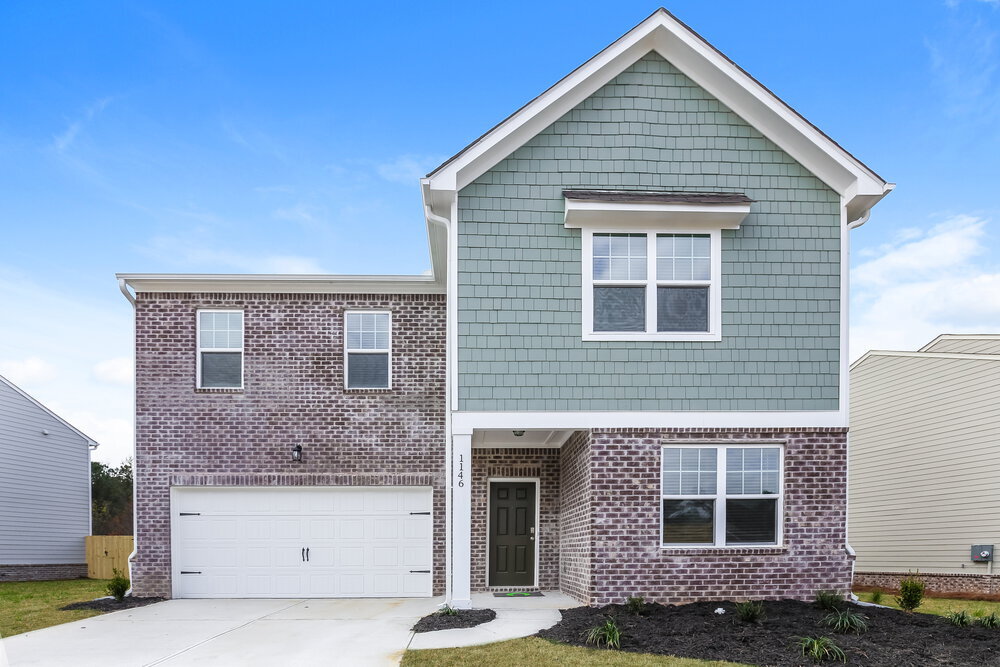 1146 Feldman Chase in Loganville, GA - Building Photo