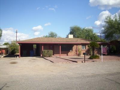 property at 917 E King St