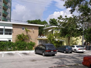 LaSalle Apartments in Miami Beach, FL - Foto de edificio - Building Photo