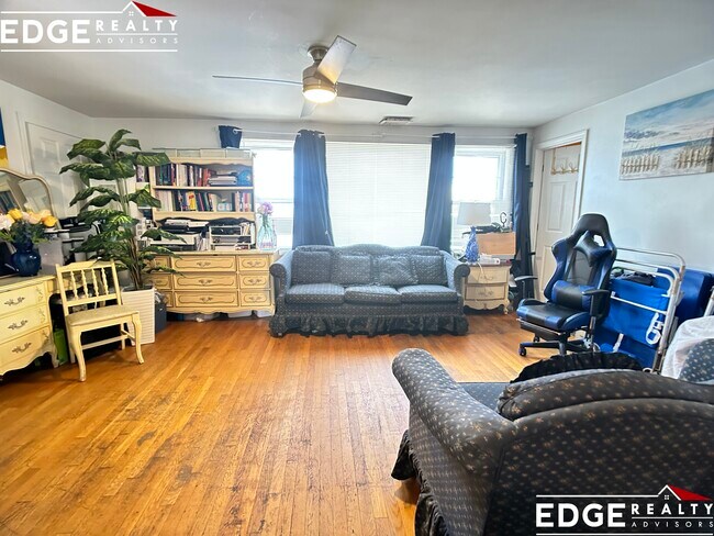 43 May St, Unit 2 in Cambridge, MA - Building Photo - Building Photo