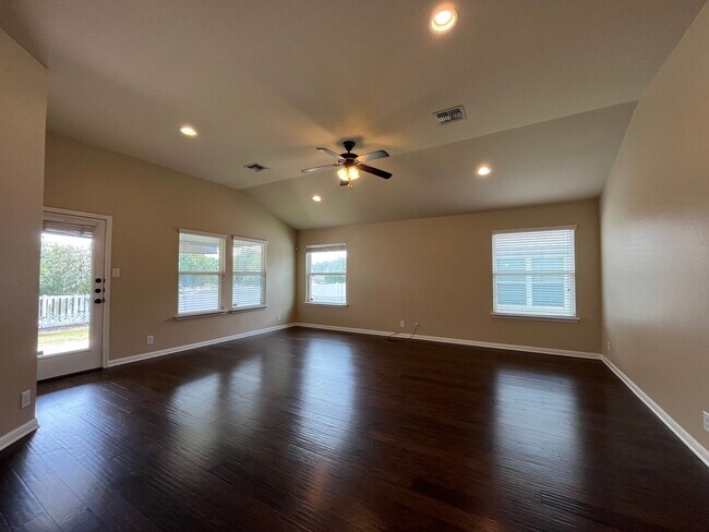 809 Walnut Canyon Blvd in Pflugerville, TX - Building Photo - Building Photo