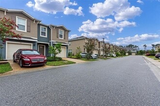 45 BELLA LAGO Cir in Port Orange, FL - Building Photo - Building Photo
