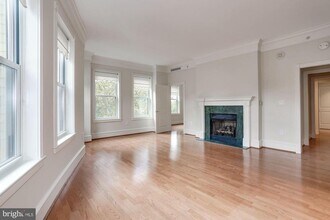2600 Pennsylvania Avenue NW, Unit 2B in Washington, DC - Building Photo - Building Photo