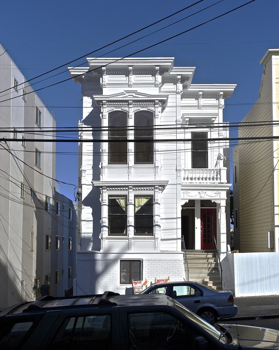 4018-4022 19th St in San Francisco, CA - Foto de edificio