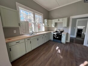 1957 Broughton St in Orangeburg, SC - Building Photo - Building Photo