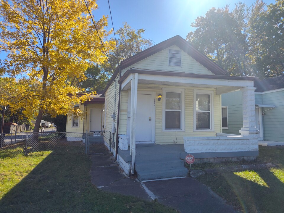 1545 S Shelby St in Louisville, KY - Building Photo