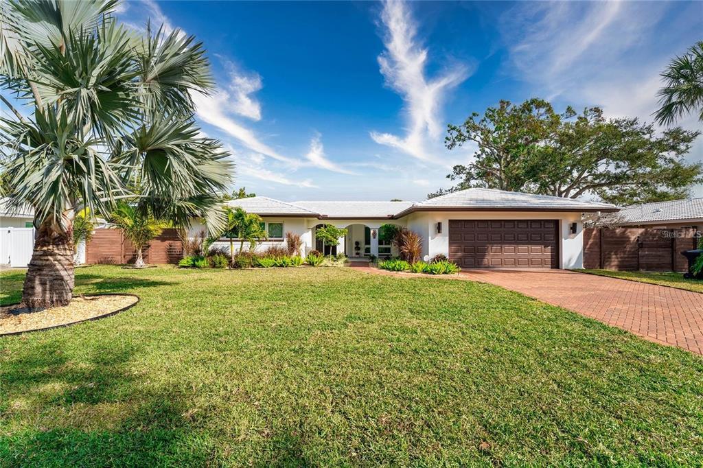 4000 40th St S in St. Petersburg, FL - Building Photo