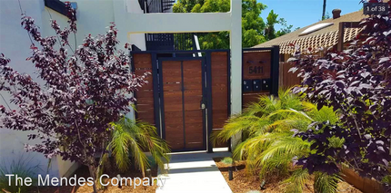 5411 Lauretta St in San Diego, CA - Foto de edificio - Building Photo