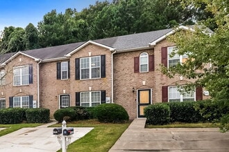 3904 Waldrop Ln in Decatur, GA - Building Photo - Building Photo