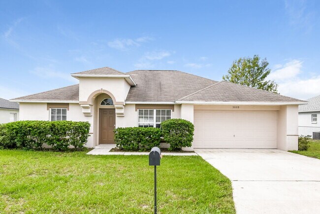 property at 5009 Quercus Loop