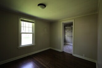 18 Belle Plaine Ave in Park Ridge, IL - Building Photo - Building Photo