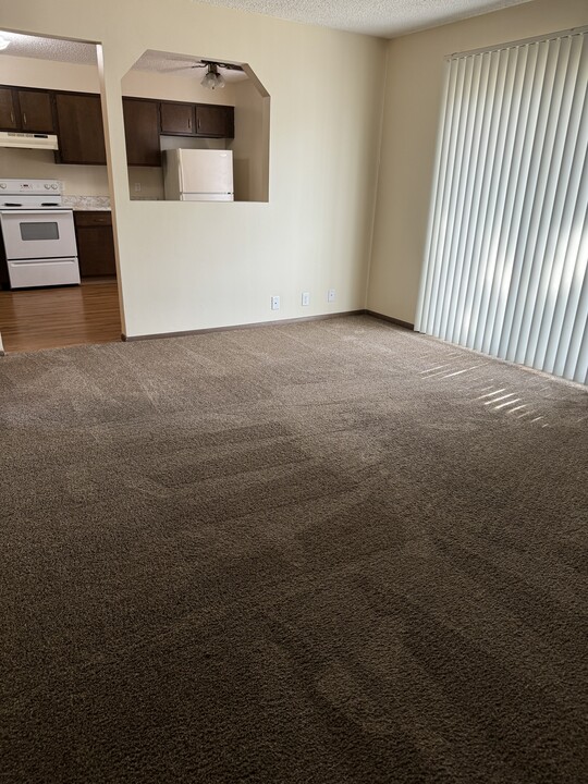 4340 Leighton Ave in Lincoln, NE - Building Photo
