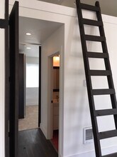 68 NE Beech St in Portland, OR - Building Photo - Building Photo