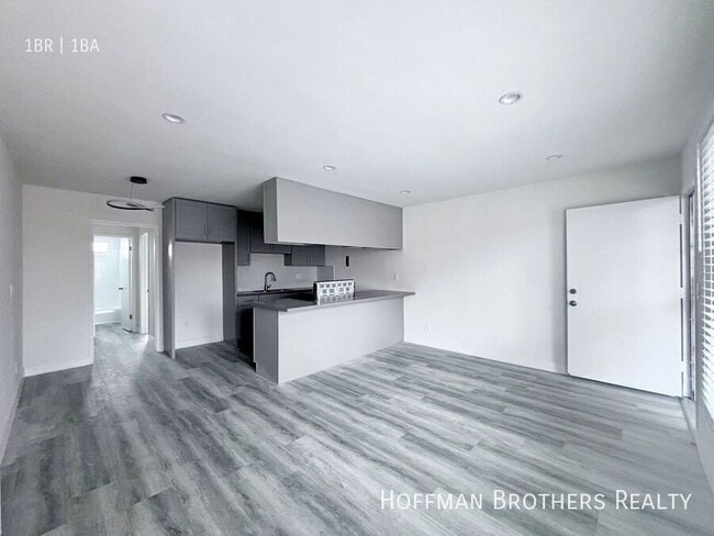 property at 1052 Browning Blvd