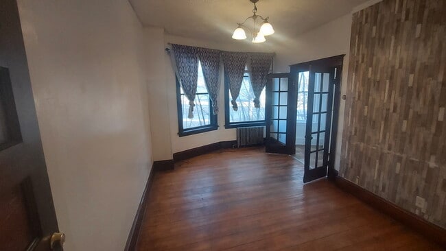401 N 4th St in Grand Forks, ND - Building Photo - Building Photo