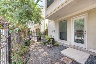 1706 McDonald St in Houston, TX - Building Photo - Building Photo