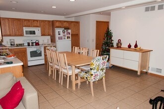 5803 E Open Mdws, Unit 5803 in McFarland, WI - Foto de edificio - Building Photo