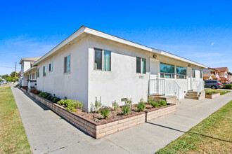 18602 Arline Ave in Artesia, CA - Foto de edificio - Building Photo