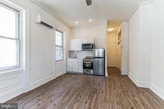 404 S 22nd St in Philadelphia, PA - Building Photo - Building Photo