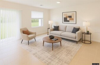 7111 E Pine Pkwy in Ft. Myers, FL - Building Photo - Building Photo