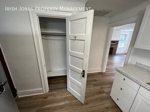 24 Red Jacket Pkwy in Buffalo, NY - Building Photo - Building Photo