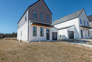 Owen Silos in Springfield, MO - Building Photo