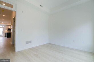 1244 LeCount St in Philadelphia, PA - Building Photo - Building Photo