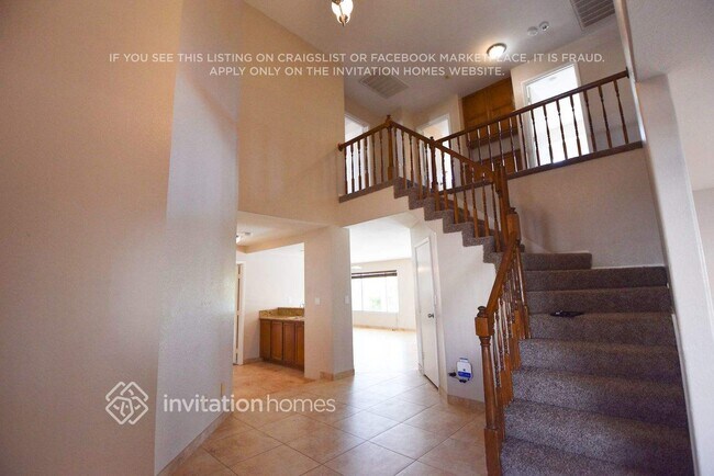 725 Rising Star Dr in Henderson, NV - Building Photo - Building Photo